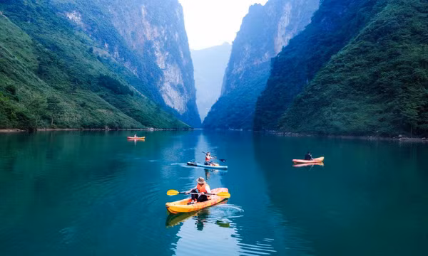 Hà Giang thu phí tham quan Cao nguyên đá Đồng Văn