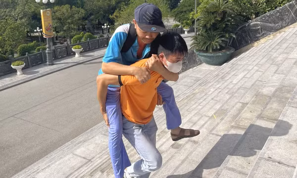 Tuổi trẻ Quảng Ninh: Học Bác từ những điều nhỏ nhất