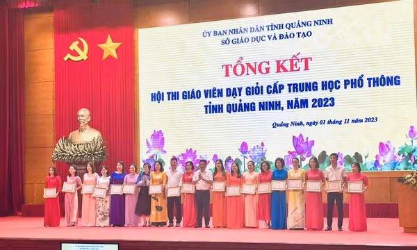 Nâng cao năng lực sư phạm qua cuộc thi giáo viên dạy giỏi