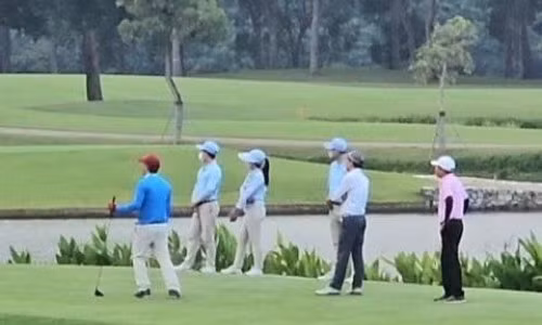 Vụ lãnh đạo đi chơi golf trong giờ làm: Tỉnh Bắc Ninh báo cáo Phó thủ tướng