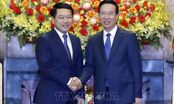 Chủ tịch nước Võ Văn thưởng tiếp Phó Thủ tướng, Bộ trưởng Ngoại giao Lào Saleumxay Kommasith