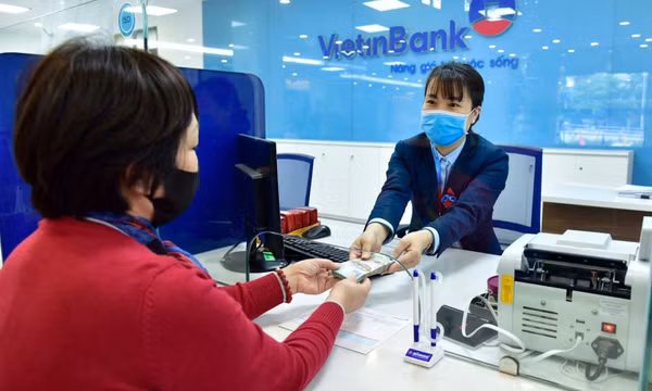 Lãi suất tiền gửi 6,5%/năm dần biến mất khỏi biểu lãi suất ngân hàng