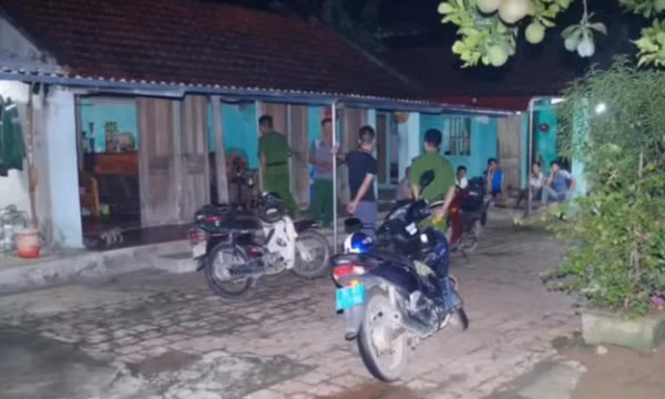 Hai bố con tạo hiện trường giả đổ lỗi cho con dâu trộm tiền vàng