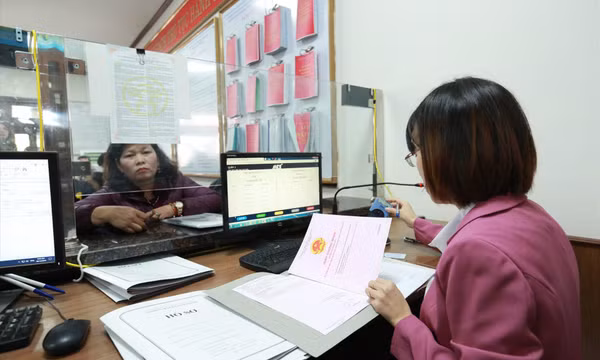 Sau khi nghỉ việc, người lao động có được tự chốt sổ Bảo hiểm xã hội?