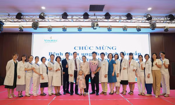 “Phép màu” tái sinh bệnh nhi ung thư máu kháng thuốc, kháng trị