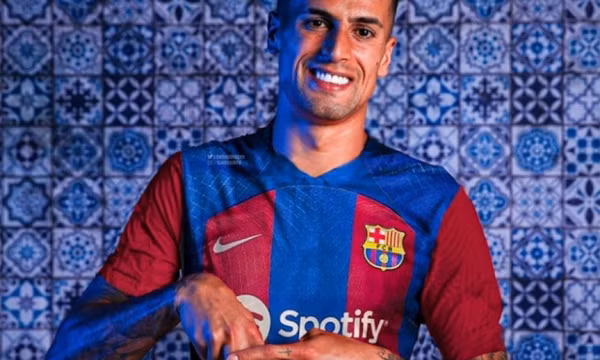 Cancelo rời Man City