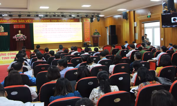 Hội nghị báo cáo viên cấp tỉnh tháng 8/2023