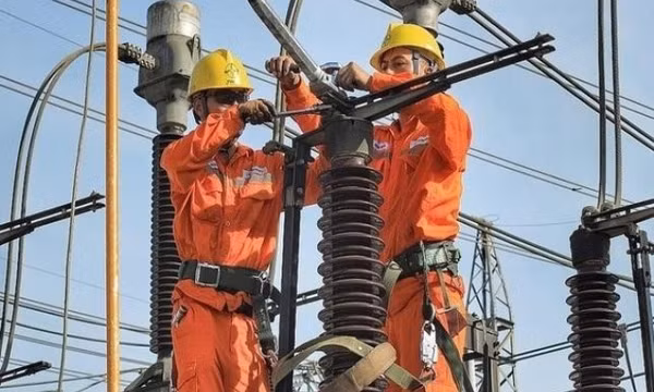 Thủ tướng: Làm rõ trách nhiệm tổ chức, cá nhân để thiếu điện