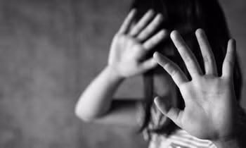 Tạm giam thanh niên 'làm chuyện người lớn' với bạn gái 13 tuổi
