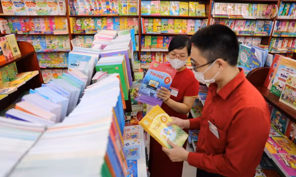 Sách giáo khoa của Nhà xuất bản Giáo dục đã có ở cửa hàng sách toàn quốc 