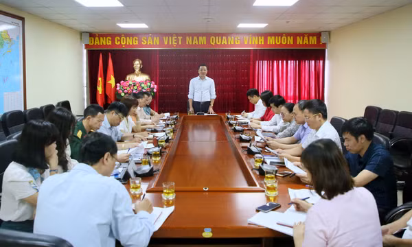 Triển khai chấm điểm và xét giải Cuộc thi viết tìm hiểu “Quảng Ninh 60 năm xây dựng và phát triển”