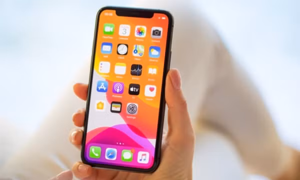Cách bật tính năng kiểm tra ảnh nhạy cảm trên iPhone