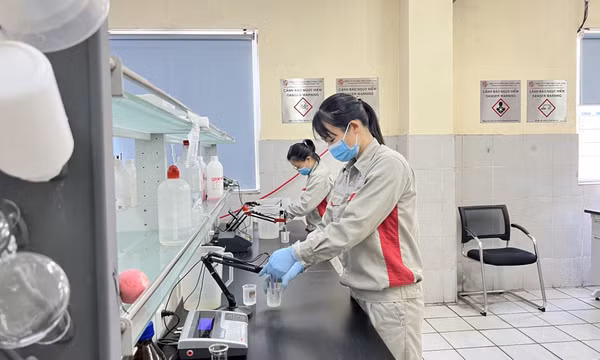 Xây dựng quan hệ lao động hài hoà trong doanh nghiệp