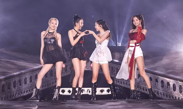 Blackpink cảm ơn khán giả Việt