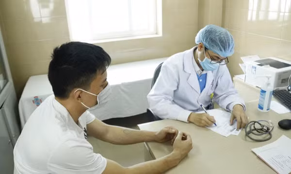 Bộ Y tế yêu cầu chấn chỉnh thái độ tiếp đón người bệnh của nhân viên y tế