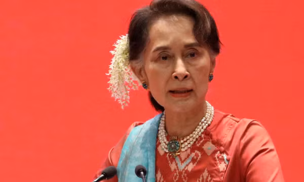 Quân đội Myanmar ân xá cho bà Aung San Suu Kyi