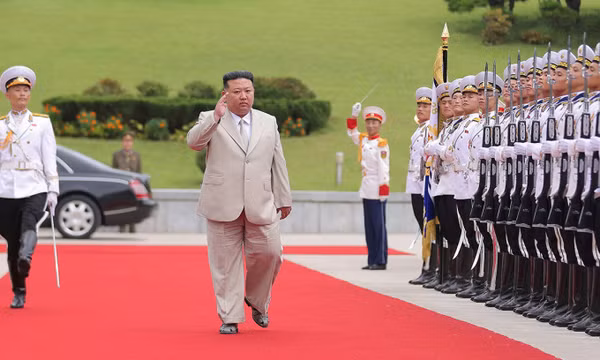 Ông Kim Jong-un yêu cầu hải quân tăng năng lực chiến đấu
