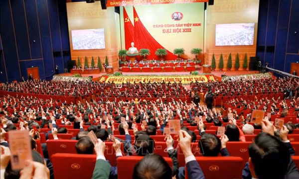 Nhìn lại nửa nhiệm kỳ Đại hội XIII: Tiếp tục củng cố, nâng cao vị thế và uy tín của nước ta trên trường quốc tế