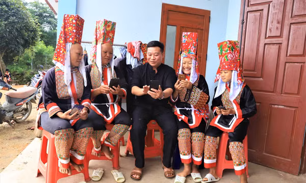 Bình Liêu: Đưa công nghệ số đến với người dân