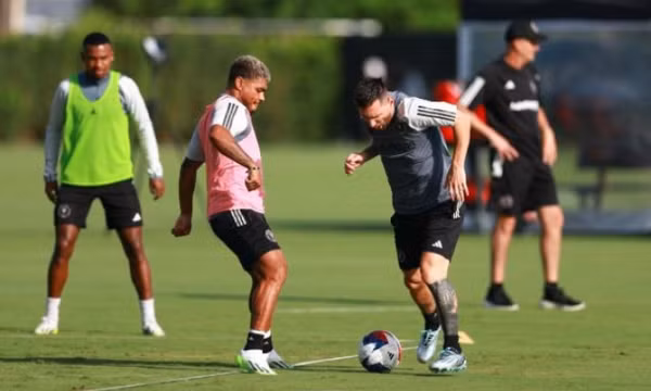 Inter Miami tái mặt với nghi vấn Messi chấn thương