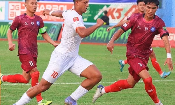 SHB Đà Nẵng thắng tưng bừng nhưng vẫn rớt hạng