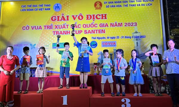 Đoàn Quảng Ninh giành 2 HCV ở Giải Cờ vua trẻ xuất sắc quốc gia 2023