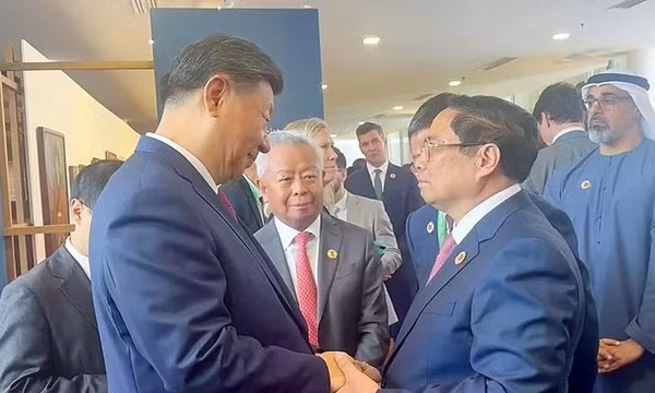 Thủ tướng Phạm Minh Chính gặp gỡ lãnh đạo các nước, tổ chức quốc tế tham dự Hội nghị Thượng đỉnh G20