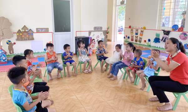 Những giáo viên tận tâm, tận lực với học sinh vùng khó