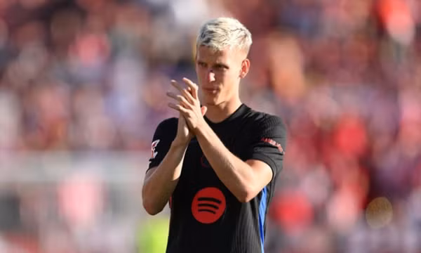 Dani Olmo có nguy cơ bỏ lỡ trận gặp Real Sociedad
