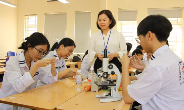 Cô giáo Bùi Thị Hiền - Giáo viên tiêu biểu toàn quốc 