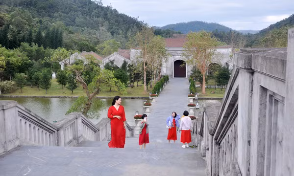Mùa thu đông về trên non thiêng Yên Tử