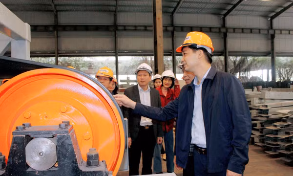 Tập trung xây dựng và phát triển thành phố Đông Triều