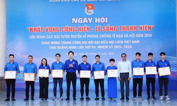 Sôi nổi ngày hội “Khát vọng cống hiến - Lẽ sống thanh niên” năm 2024