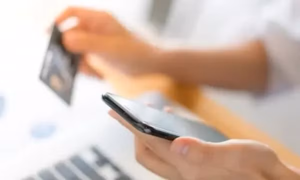 Từ 1/1/2025, ứng dụng ngân hàng không được ghi nhớ mật khẩu đăng nhập