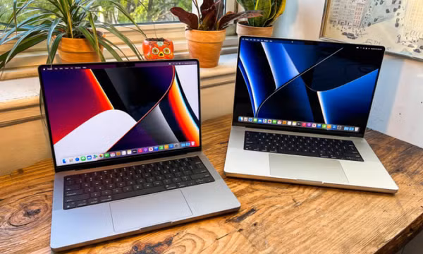 Apple vá hai lỗ hổng 'đã bị khai thác thực tế' trên MacBook