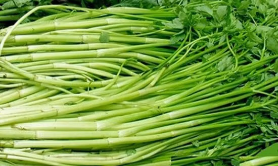 Lý do ăn rau cần để giảm axit uric và giảm cân lại bỏ lá