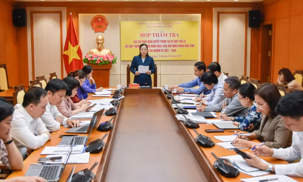 Ban Văn hóa - Xã hội HĐND tỉnh họp thẩm tra các dự thảo nghị quyết trình kỳ họp thứ 23 HĐND tỉnh