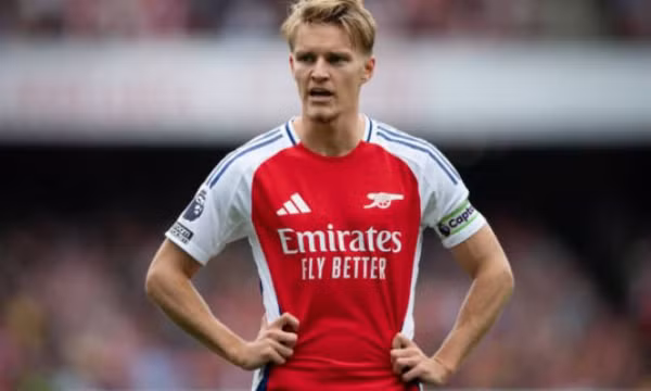 Arsenal đón liền 2 cú hích, rõ ngày Odegaard tái xuất