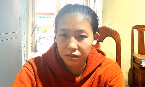 Người mẹ ở An Giang ném con 3 tháng tuổi xuống nước
