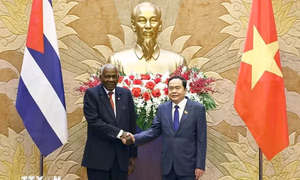 Phát triển quan hệ Việt Nam-Cuba lên một tầm cao mới toàn diện, thực chất hơn