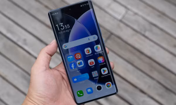 Tecno Camon 30S - smartphone rẻ nhất có chống rung quang học