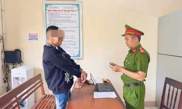 Khởi tố thanh niên quan hệ tình dục với 2 chị em sinh đôi 15 tuổi