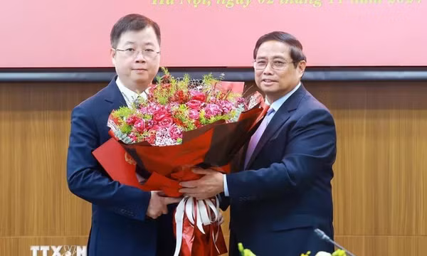 Thủ tướng Phạm Minh Chính trao quyết định điều động, bổ nhiệm Tổng Giám đốc VTV