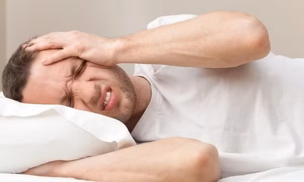 7 dấu hiệu buổi sáng cảnh báo huyết áp cao