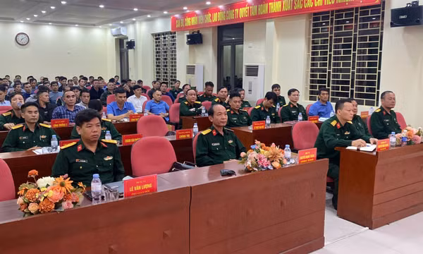 Công ty 91 (Tổng Công ty Đông Bắc) tổ chức sinh hoạt chính trị và văn hóa