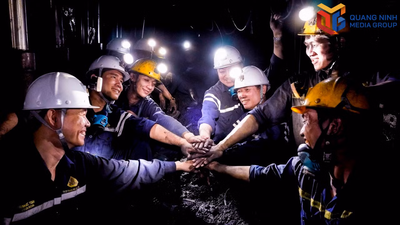Truyền thống "Kỷ luật và Đồng tâm" của những người thợ mỏ lan tỏa, trở thành giá trị tinh thần vô giá, làm nên tính cách người Quảng Ninh.