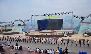 "Sẽ phát 4.000 vé Carnaval Hạ Long 2015 đến người dân và du khách"