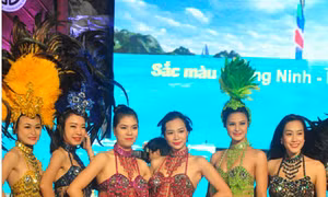 Ngắm người mẫu, diễn viên khoe sắc tại Carnaval Hạ Long