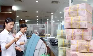Lãi suất huy động nhiều ngân hàng tăng cao gần 9%