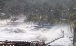Bão đổ bộ vào Hải Phòng-Thái Bình-Quảng Ninh lúc 22 giờ